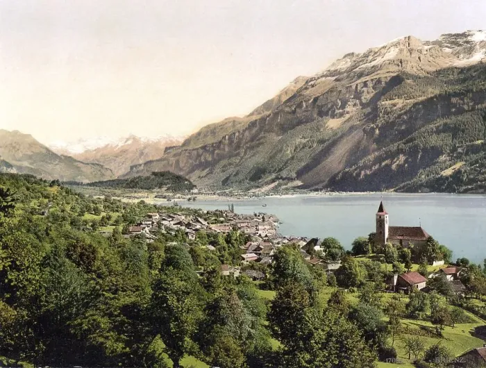 Framed Print : Lake Brienz, Bernese Oberland, Switzerland