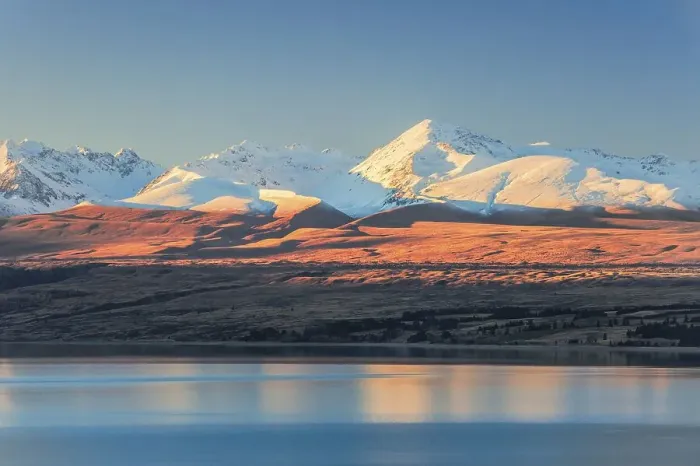Framed Print : Lake Pukaki in front of snowy mountain range