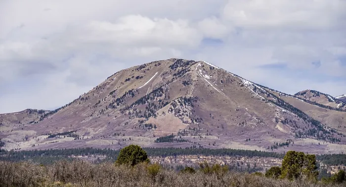 Framed Print : Landscape overlooking south peak and abajo peak mountains in utah