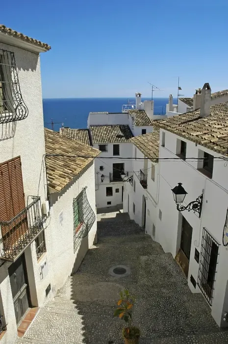 Framed Print : Lane in the old part of town of Altea Framed Print : Lane in the old part of town of Altea