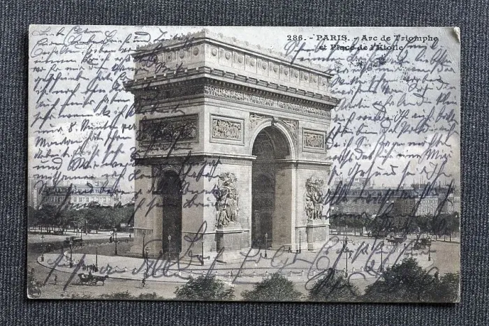 Framed Print : L'Arc de Triomphe, Paris, France Framed Print : L'Arc de Triomphe, Paris, France