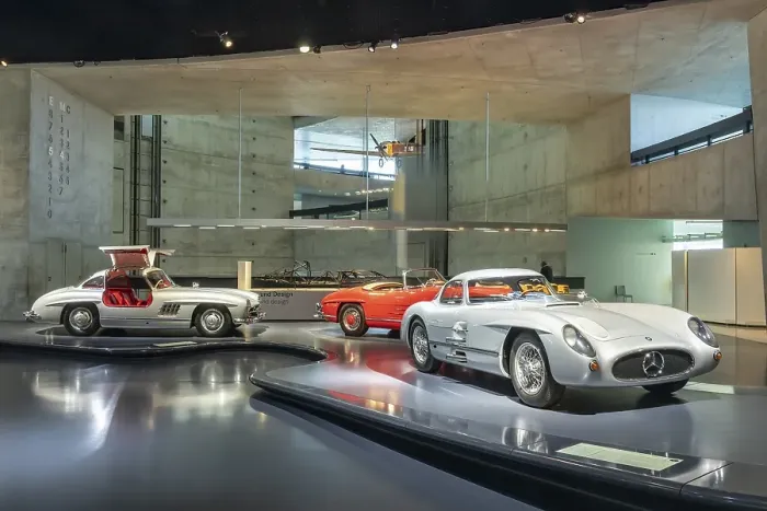 Framed Print : From left Mercedes-Benz 300 SL Coupe (1955) Gullwing