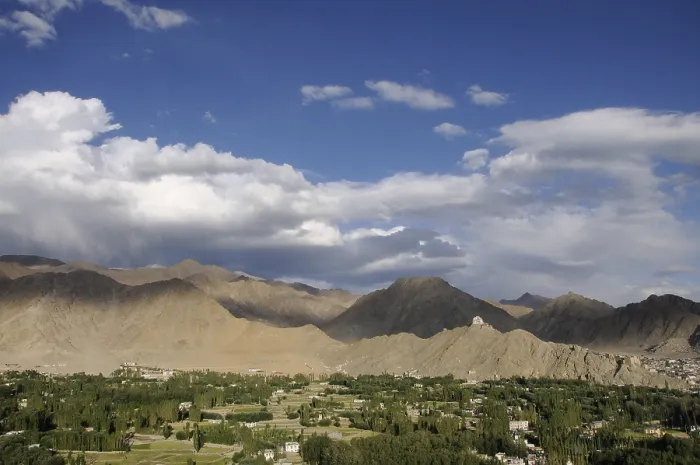 Framed Print : Leh oasis with Gonkhang monastery and castle ruins on the mountain
