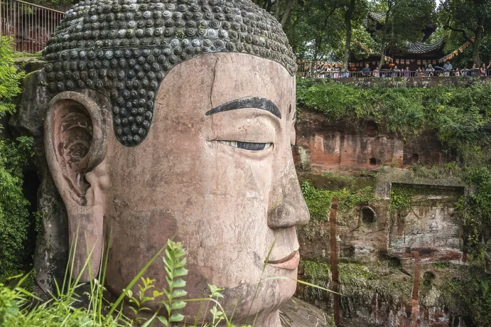 Framed Print : Leshan, China - July 2019 Framed Print : Leshan, China - July 2019