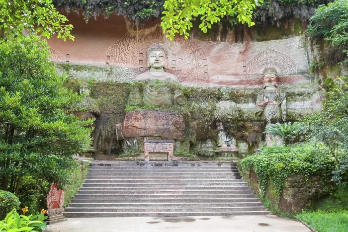 Framed Print : Leshan July 2011 - In July many visitors come to see this site of the world most impressive religious statue to enjoy