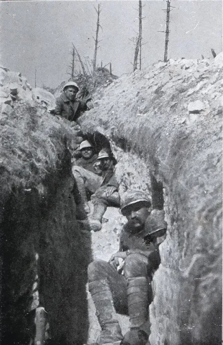Framed Print : Life in the trenches, Cornillet hills