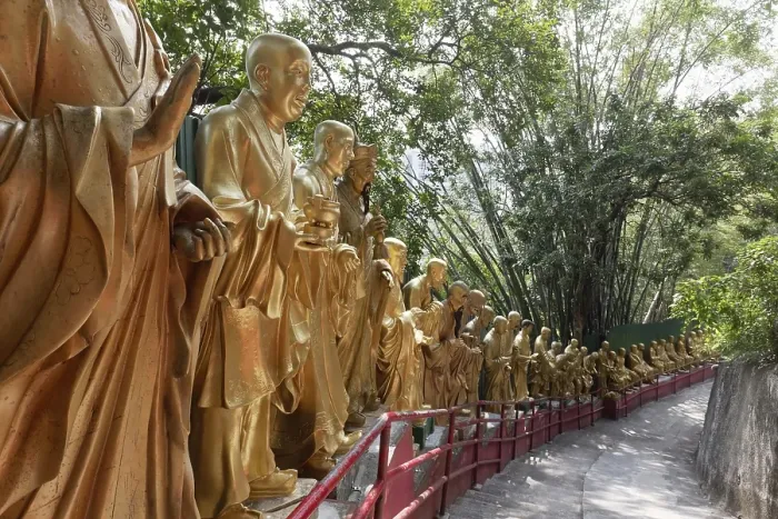 Framed Print : Lifesize, gilded figures of Arhat Framed Print : Lifesize, gilded figures of Arhat