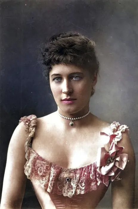 Framed Print : Lillie Langtry (1853-1929, born Emilie Charlotte le Breton)
