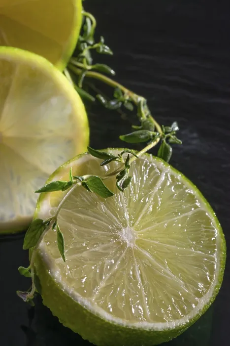 Framed Print : Lime slices with green decoration