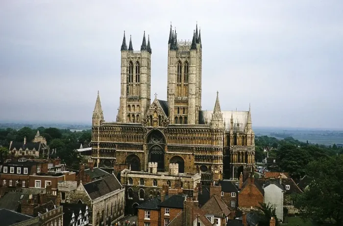 Framed Print : Lincoln Cathedral Church from the castle tower, Lincoln, Lincolnshire, England, United Kingdom, early 1960s, Europe Framed Print : Lincoln Cathedral Church from the castle tower, Lincoln, Lincolnshire, England, United Kingdom, early 1960s, Europe
