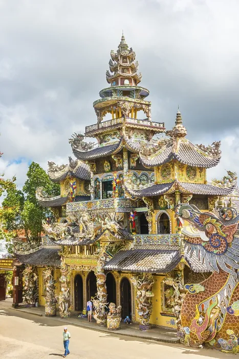 Framed Print : Linh Phuoc Pagoda, da Lạt Framed Print : Linh Phuoc Pagoda, da Lạt
