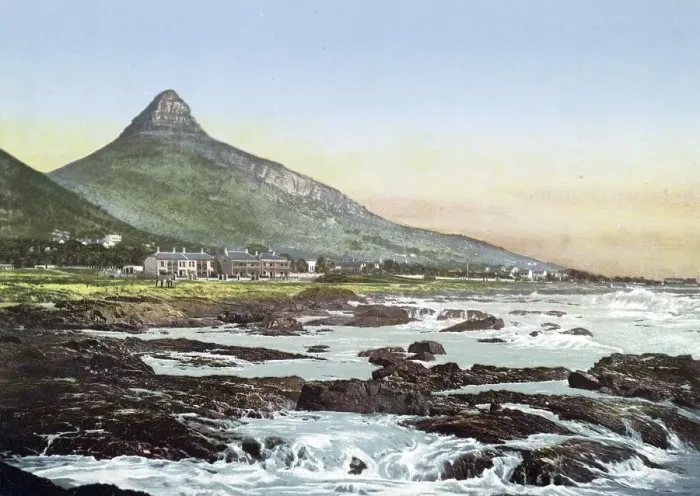 Framed Print : Lion's Head and Three Anchor Bay Framed Print : Lion's Head and Three Anchor Bay