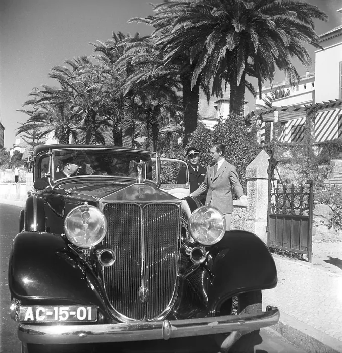 Framed Print : Lisbon, Portugal, 1949. A swedish airline captain in his uniform is seen together with another man on the sidewalk by a luxurious british Rolls Royce car with a chauffeur. Kristoffersson ref AR95-6, Europe Framed Print : Lisbon, Portugal, 1949. A swedish airline captain in his uniform is seen together with another man on the sidewalk by a luxurious british Rolls Royce car with a chauffeur. Kristoffersson ref AR95-6, Europe