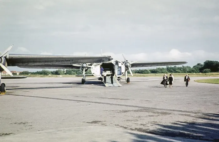 Framed Print : Loading cars onto a Silver City Airways cargo plane in the English Channel, Le Touquet Airport, France, Europe July 1961, Europe Framed Print : Loading cars onto a Silver City Airways cargo plane in the English Channel, Le Touquet Airport, France, Europe July 1961, Europe