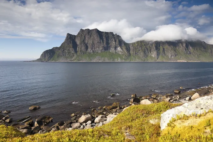 Framed Print : Lofoten coast, view across Steinsfjorden to Skolmen