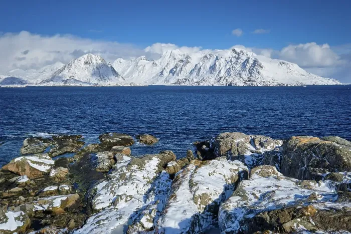 Framed Print : Lofoten islands and Norwegian sea in winter with snow covered mountains Framed Print : Lofoten islands and Norwegian sea in winter with snow covered mountains