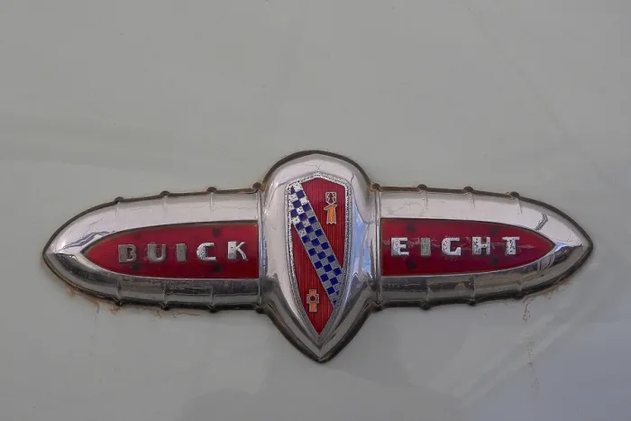 Framed Print : Logo of the Buick Eight, classic car