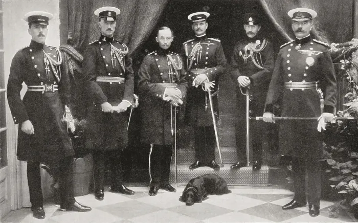 Framed Print : Lord Kitchener with staff, India, Asia