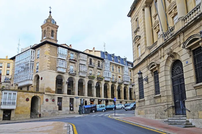 Framed Print : Los Arquillos, Vitoria Gasteiz