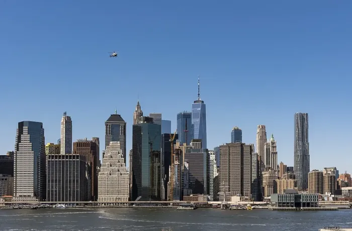 Framed Print : Lower Manhattan seen from Brooklyn Heights Promenade