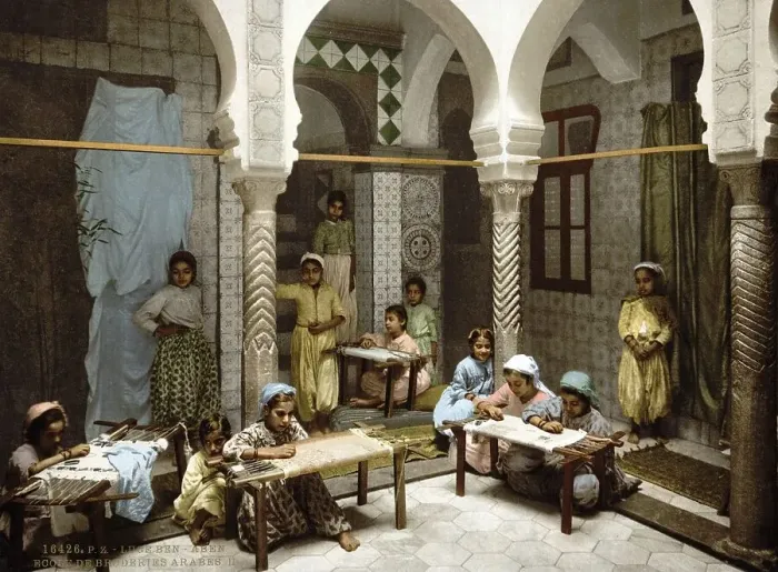 Framed Print : Luce Ben Aben, School of Arab Embroidery