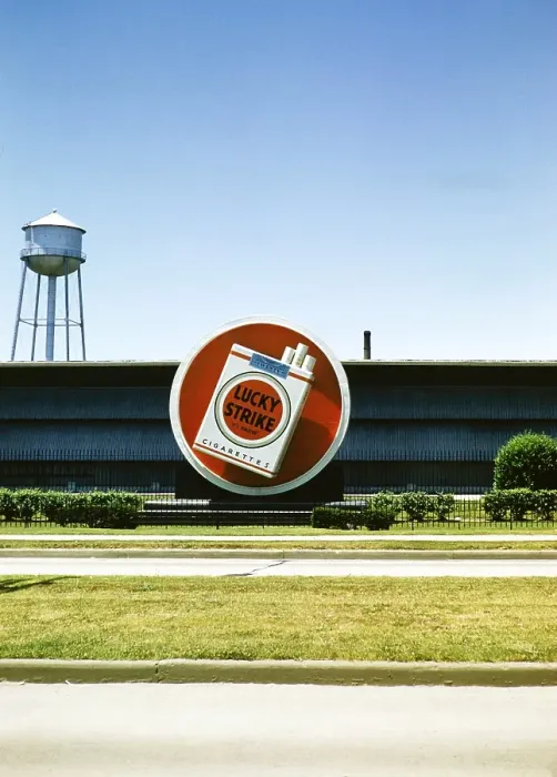 Framed Print : Lucky Strike cigarette advert, Philip Morris tobacco factory, probably in Durham, North Carolina. USA around 1953