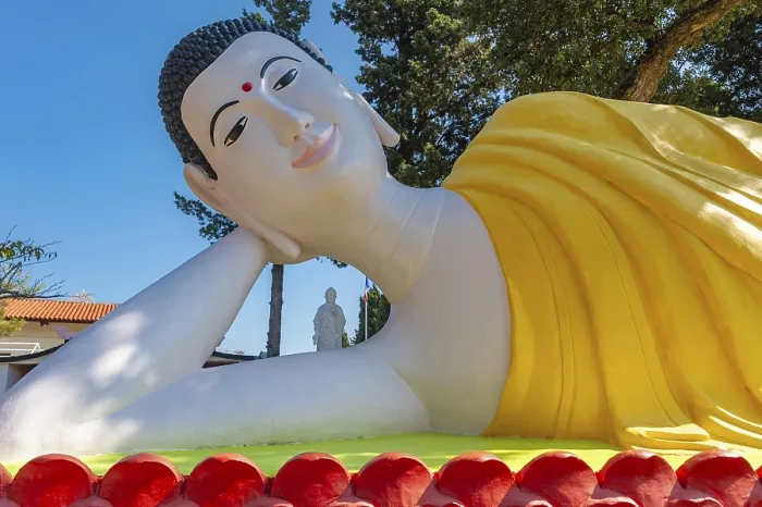 Framed Print : Lying Buddha in the park of the pagoda Hong Hien