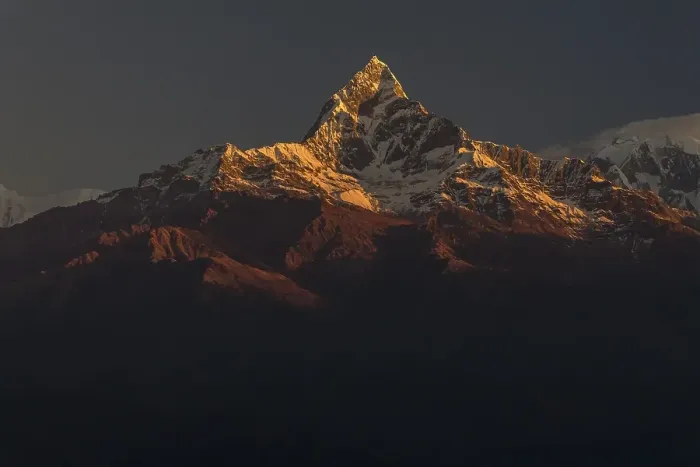 Framed Print : Machapuchare (6993m), Fishtail Mountain Framed Print : Machapuchare (6993m), Fishtail Mountain