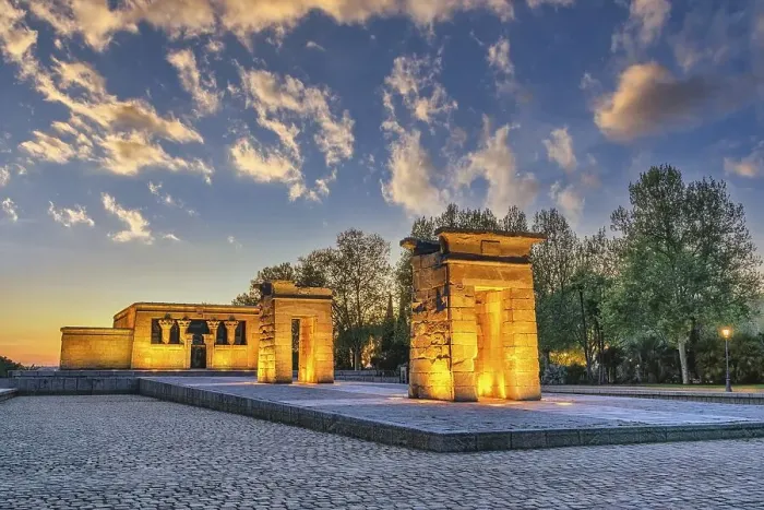 Framed Print : Madrid Spain, sunset city skyline at Temple of Debod Framed Print : Madrid Spain, sunset city skyline at Temple of Debod