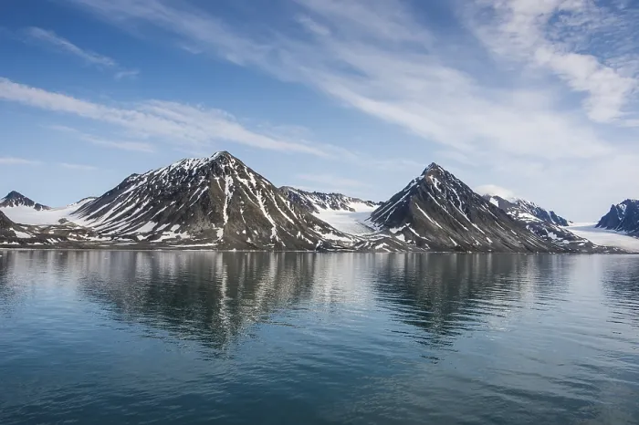 Framed Print : Magdalenefjorden, Svalbard, Arctic