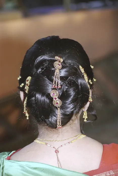Framed Print : Maharastiran Indian Bride Showing her Hair style