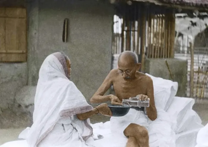 Framed Print : Mahatma Gandhi and kasturba Gandhi, Wardha, Maharashtra, India, Asia, June 1942, Asia