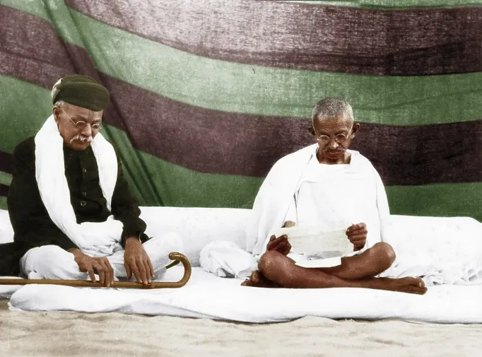 Framed Print : Mahatma Gandhi and M Girdhardas, Ahmedabad, Gujarat, India, Asia, September 7, 1928, Asia