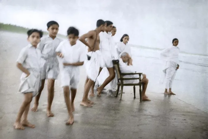 Framed Print : Mahatma Gandhi sitting on chair and Devdas Gandhi on Juhu Beach, Mumbai, Maharashtra, India, May 1944, Asia Framed Print : Mahatma Gandhi sitting on chair and Devdas Gandhi on Juhu Beach, Mumbai, Maharashtra, India, May 1944, Asia