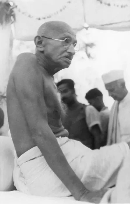 Framed Print : Mahatma Gandhi, Thakkar Bapa and others after the riots between Hindus and Muslims in Noakhali East Bengal