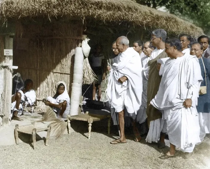 Framed Print : Mahatma Gandhi visiting the rural reconstruction center, West Bengal, India, Asia, February 18, 1940, Asia