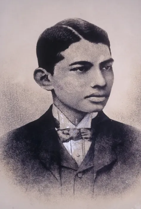 Framed Print : Mahatma gandhi young age photos, India, Asia