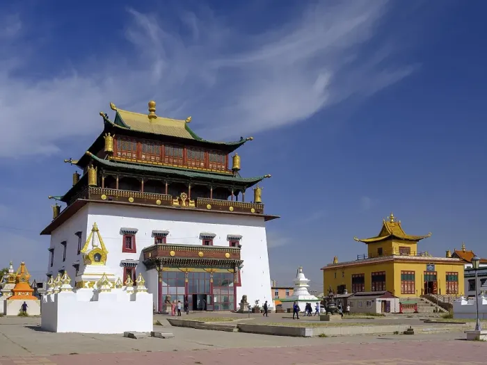 Framed Print : Main hall for the 26 meter high statue of the goddess Janraisig