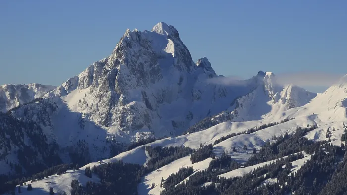 Framed Print : Majestic peak of Mount Gummfluh