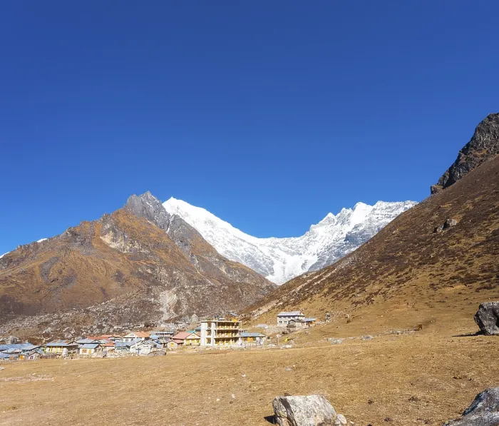 Framed Print : Majestic view of snow-capped Langtang Lirung Himalayan mountain range with Kyanjin Gompa village in foreground in Nepal