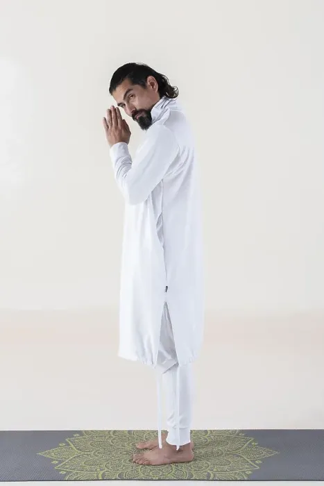 Framed Print : A man dressed in white on a mat