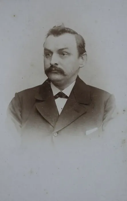 Framed Print : Man, visit format, Carte de Visite