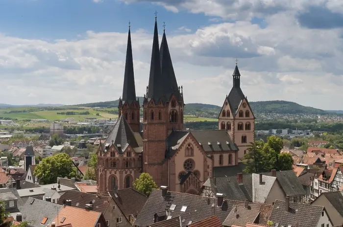Framed Print : Marienkirche Church, landmark of Gelnhausen Framed Print : Marienkirche Church, landmark of Gelnhausen