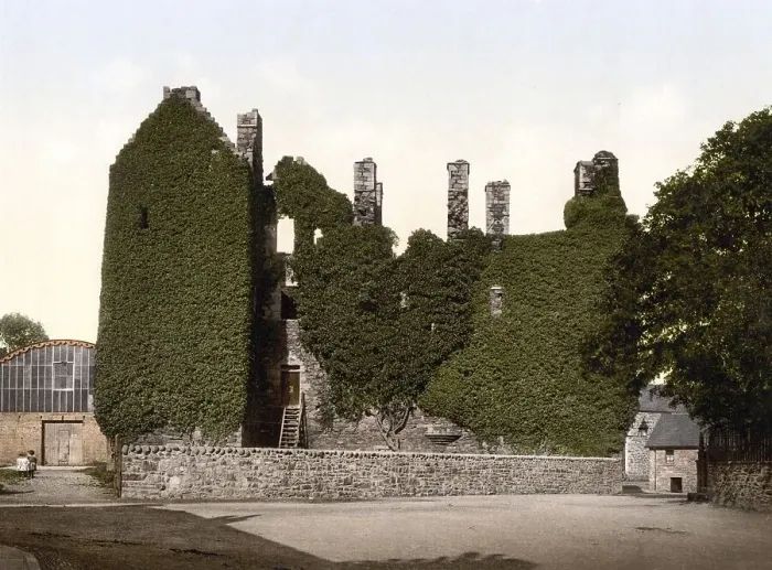 Framed Print : Mc Lellan's Castle, Kirkcudbright Framed Print : Mc Lellan's Castle, Kirkcudbright