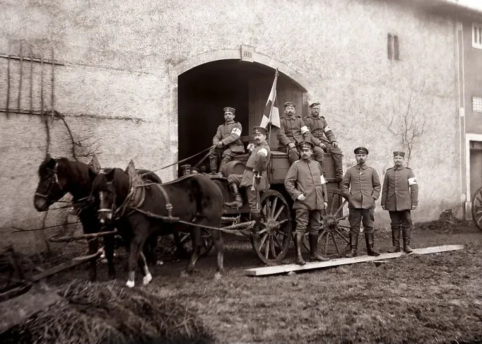 Framed Print : Medic with horse and cart. First World War