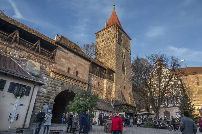Framed Print : Medieval Tiergartnertorturm