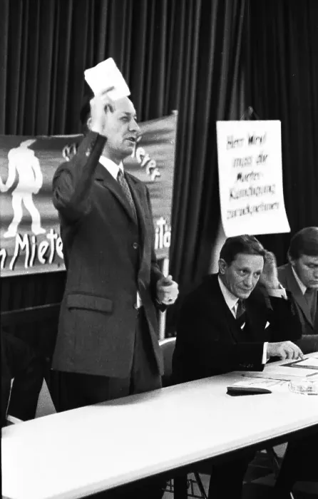 Framed Print : This meeting of affected tenants took a stand against usury in Duesseldorf