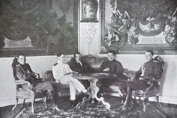 Framed Print : One of the last meetings with Kerensky in the Kremlin