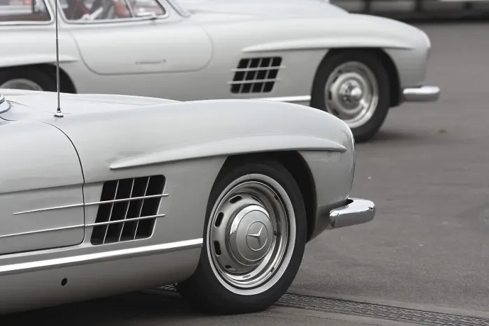 Framed Print : Mercedes 300SL Gullwing, AvD Oldtimer Grand Prix 2009