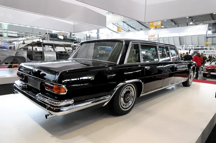 Framed Print : Mercedes-Benz 600 Pullman, Retro Classics 2010